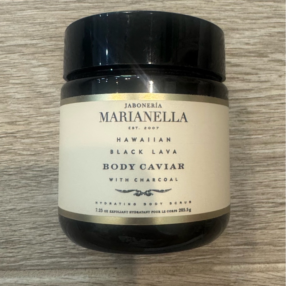 Marianella Black Body Caviar with Charcoal Body Scrub